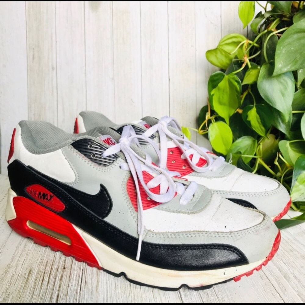 2009 Nike Air Max 90 Retro Sneaker Shoes - Picture 2 of 8